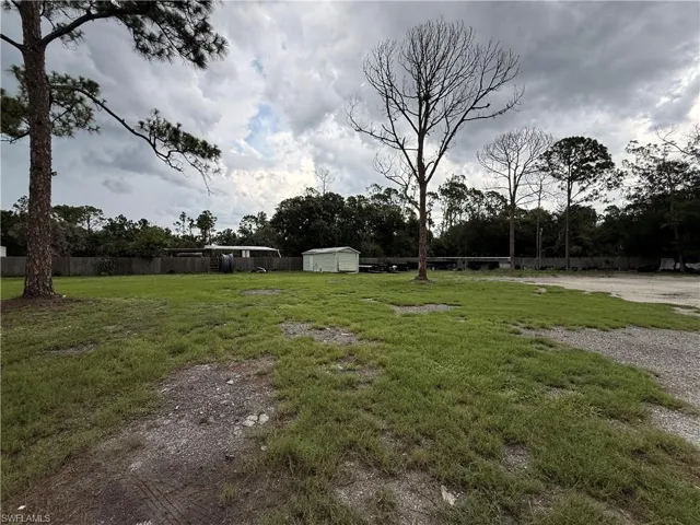 8219 Bartholomew Dr, North Fort Myers, Florida 33917