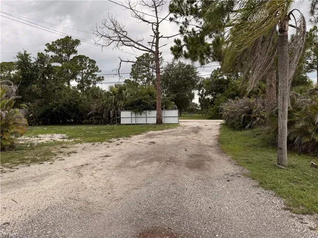8219 Bartholomew Dr, North Fort Myers, Florida 33917