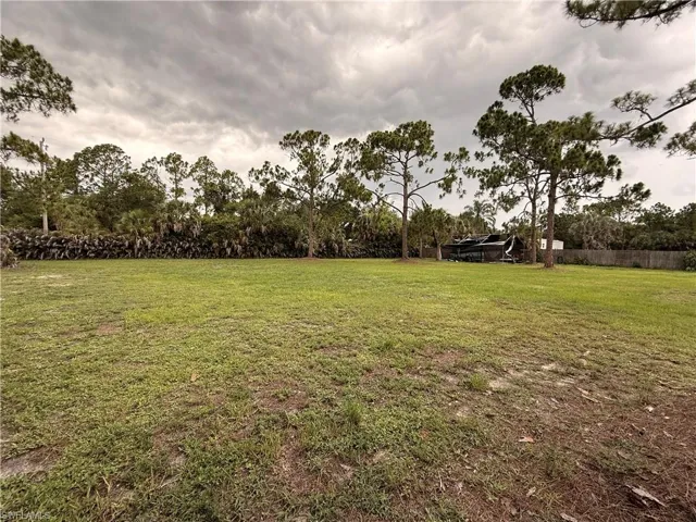 8219 Bartholomew Dr, North Fort Myers, Florida 33917