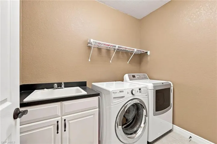 19790 Maddelena Cir, Estero, Florida 33967
