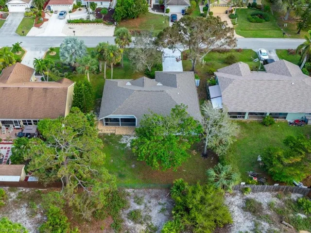 27360  Preservation  ST, Bonita Springs, FL 34135
