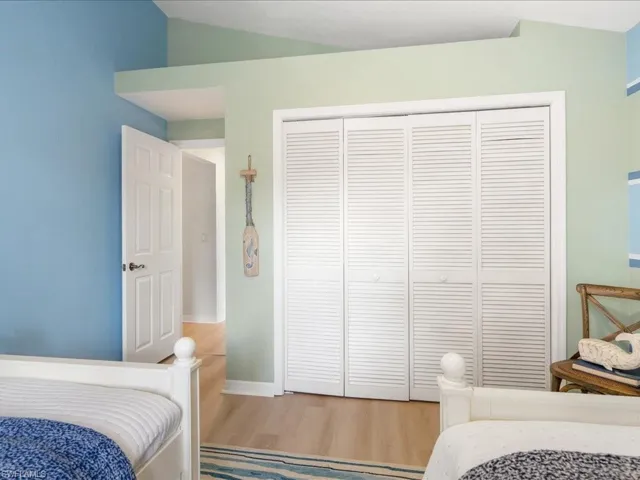 Guest bedroom 1 with large reach in closet