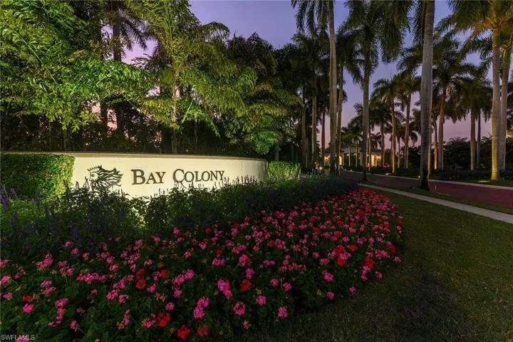 8231 Bay Colony Dr 2004, Naples, Florida 34108
