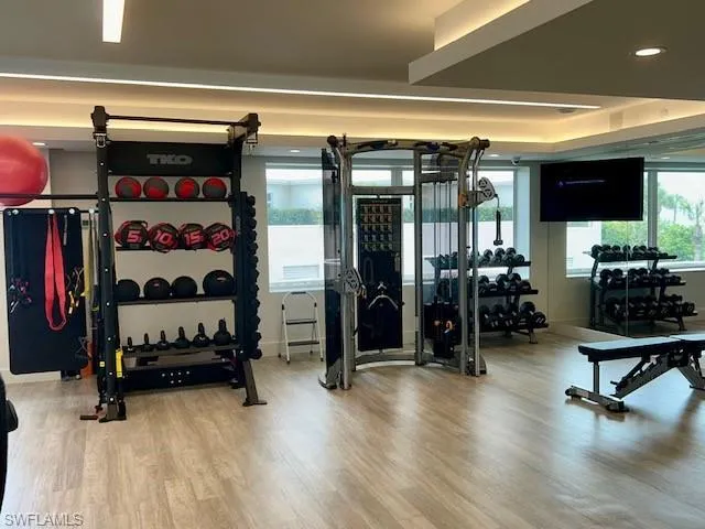 8231 Bay Colony Dr 2004, Naples, Florida 34108