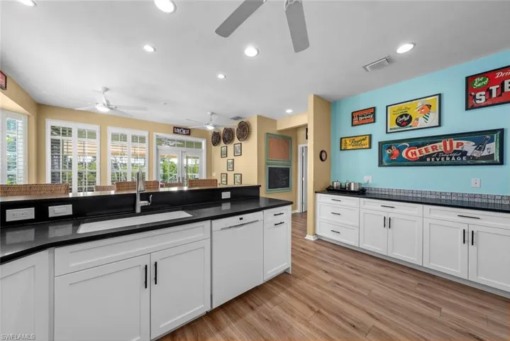 11525 Andy Rosse Ln, Captiva, Florida 33924
