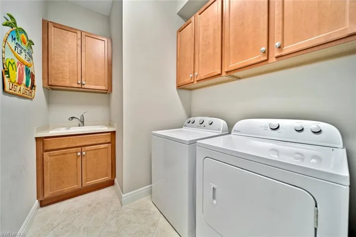 10334  Materita  DR, Fort Myers, FL 33913