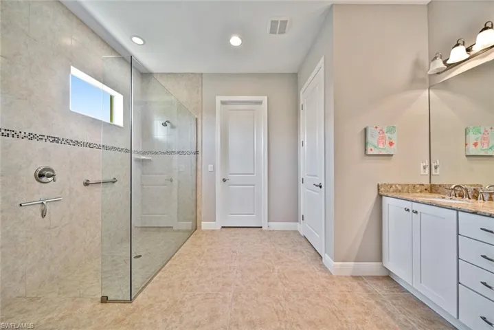 10334  Materita  DR, Fort Myers, FL 33913