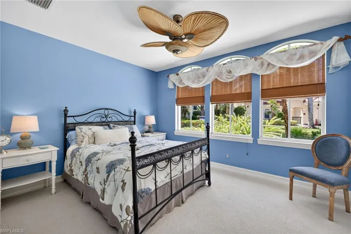 2638 Bolero Dr 401, Naples, Florida 34109
