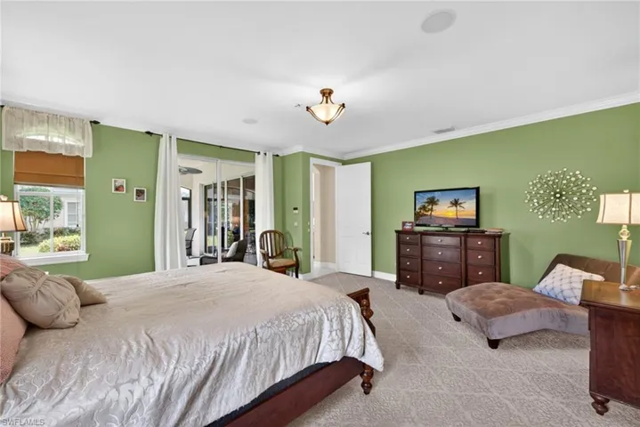 2638 Bolero Dr 401, Naples, Florida 34109