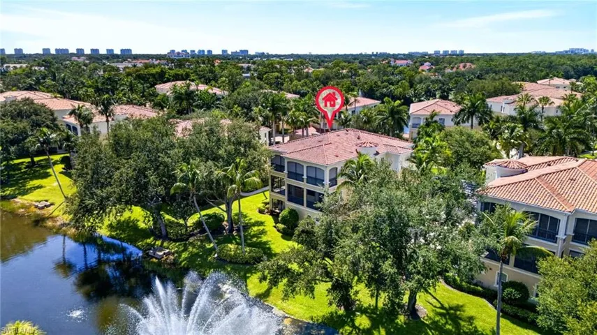 2638 Bolero Dr 401, Naples, Florida 34109