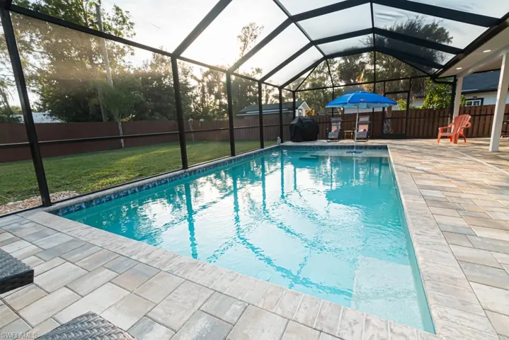 1562 Alhambra Dr, Fort Myers Fl 33901