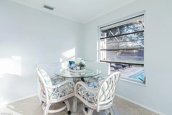 1562 Alhambra Dr, Fort Myers Fl 33901