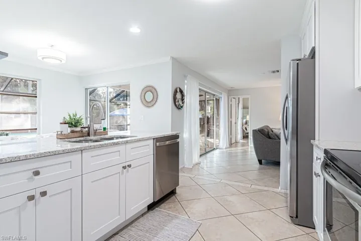 1562 Alhambra Dr, Fort Myers Fl 33901