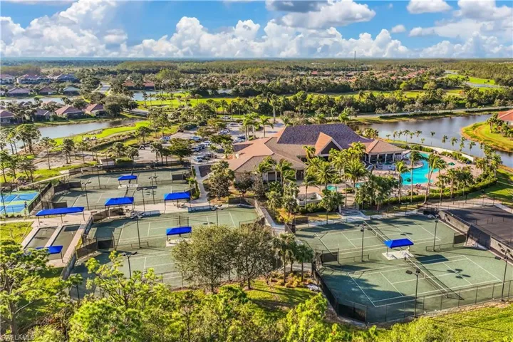 10361 Glastonbury Cir 101, Fort Myers, Florida 33913