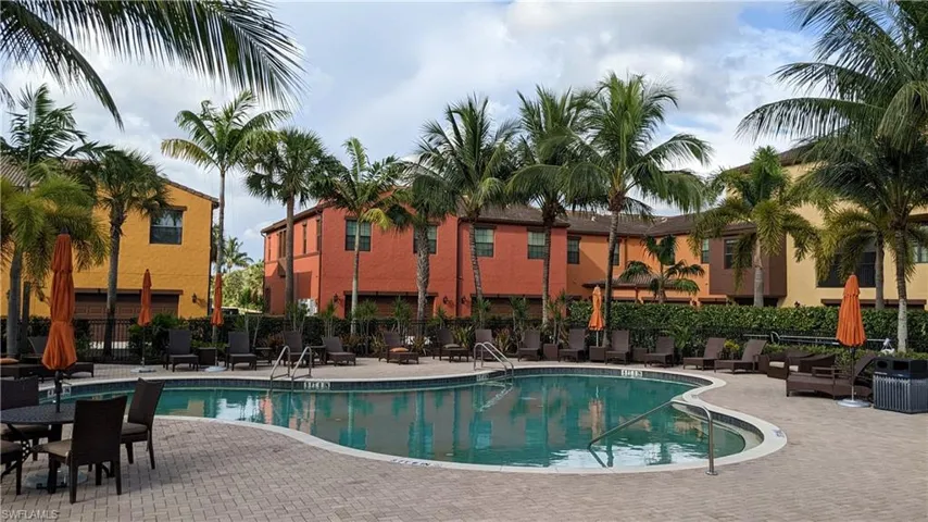 Semi-private Quad Pool