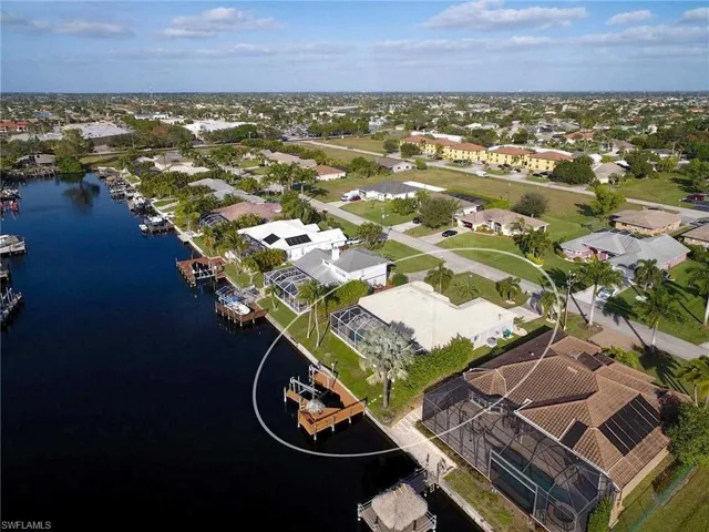 5020 Sw 17th Ave, Cape Coral, Florida 33914
