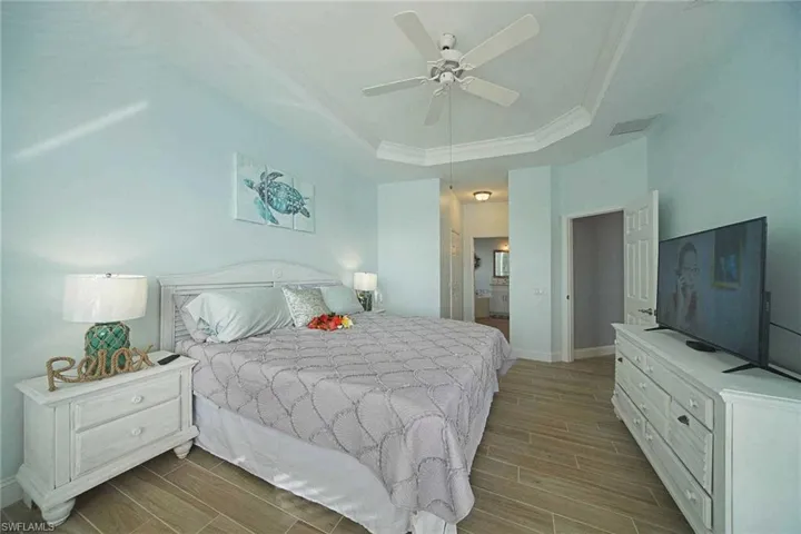 5020 Sw 17th Ave, Cape Coral, Florida 33914