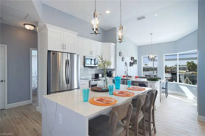 5020 Sw 17th Ave, Cape Coral, Florida 33914