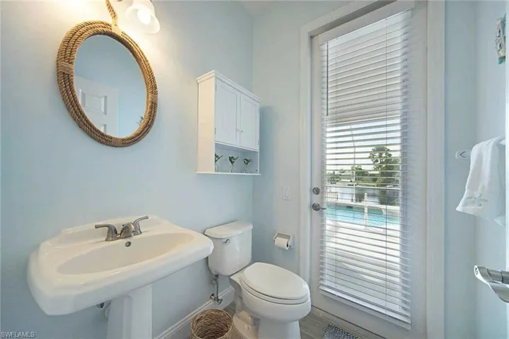 5020 Sw 17th Ave, Cape Coral, Florida 33914