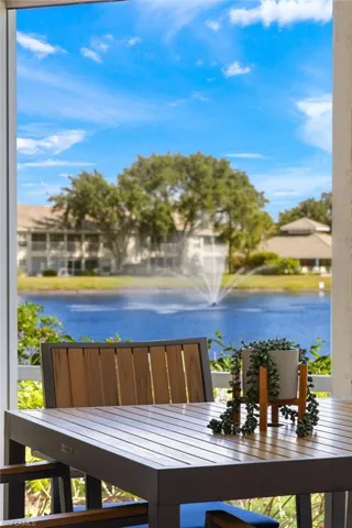 13021  Hamilton Harbour  DR, Naples, FL 34110