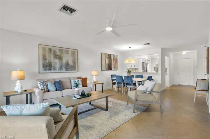 13021  Hamilton Harbour  DR, Naples, FL 34110