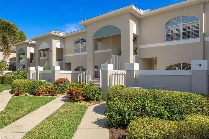 13021  Hamilton Harbour  DR, Naples, FL 34110