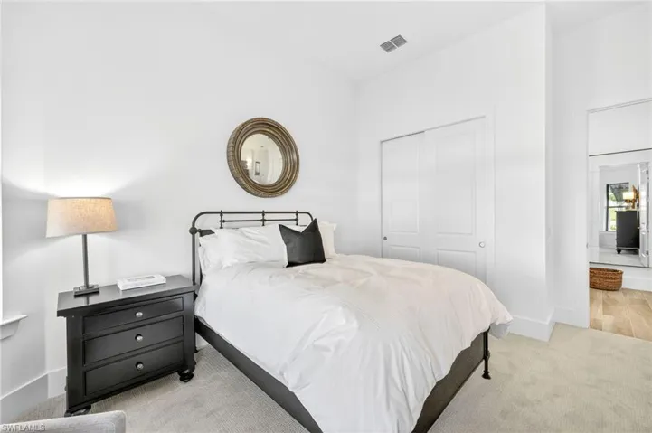 Guest bedroom 2