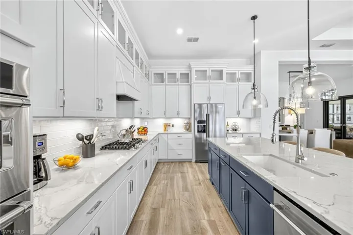 Kitchen Eating Nook