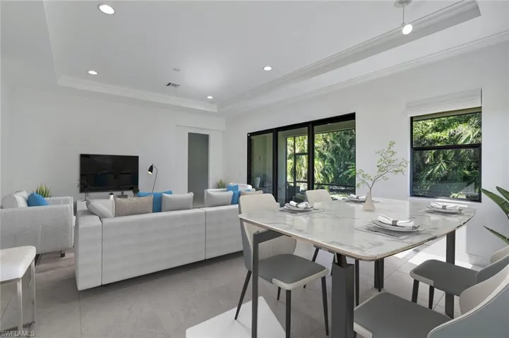 *Virtually Staged* Great Room