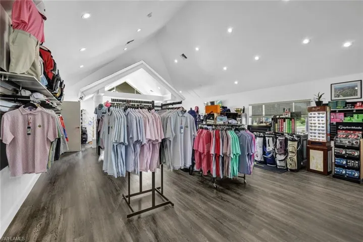 296  Winners  CIR, Naples, FL 34112