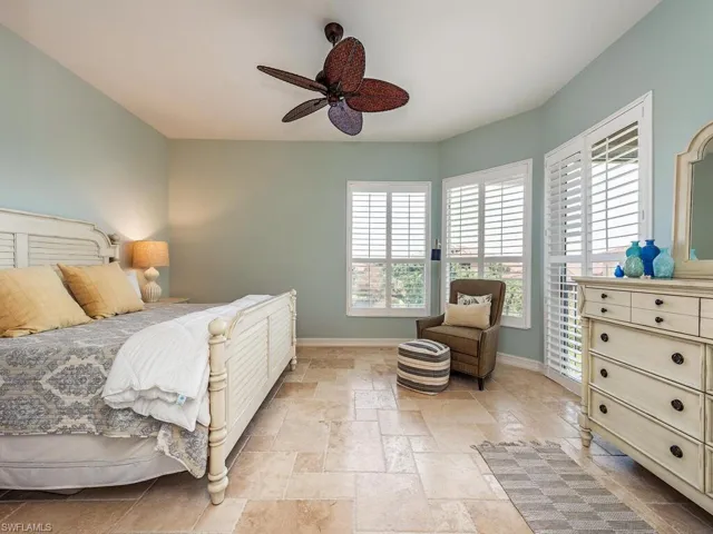 1840  Les Chateaux  BLVD, Naples, FL 34109