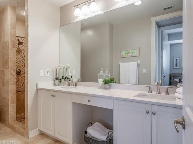 1840  Les Chateaux  BLVD, Naples, FL 34109