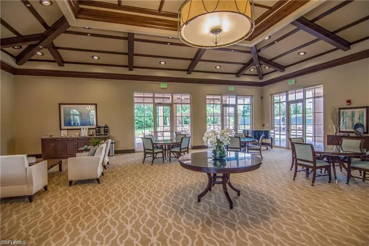 1840  Les Chateaux  BLVD, Naples, FL 34109