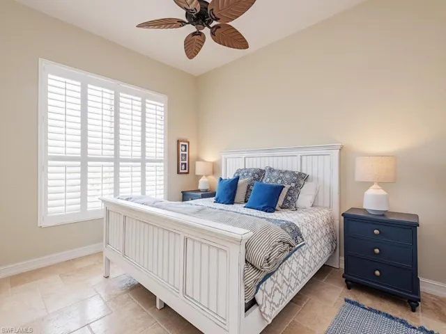 1840  Les Chateaux  BLVD, Naples, FL 34109