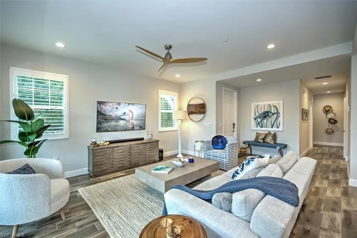 2304 Sawyers Hill RD # 1304, NAPLES FL 34120