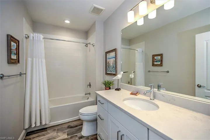 2304 Sawyers Hill RD # 1304, NAPLES FL 34120