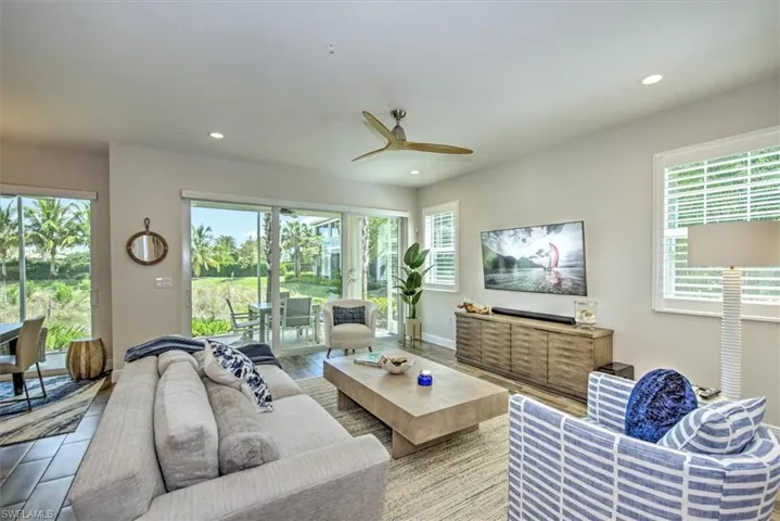 2304 Sawyers Hill RD # 1304, NAPLES FL 34120