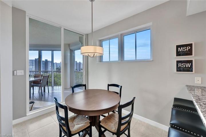 Breakfast Nook