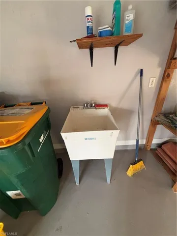 Utility deep wash basin located in the garage