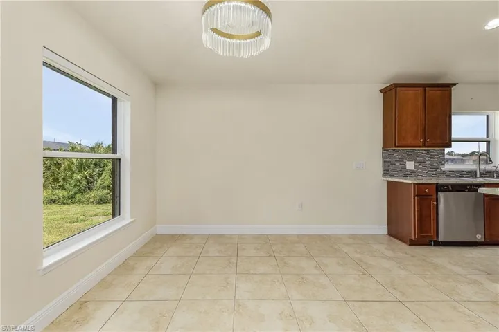 2618 Nw 15th St, Cape Coral Fl 33993