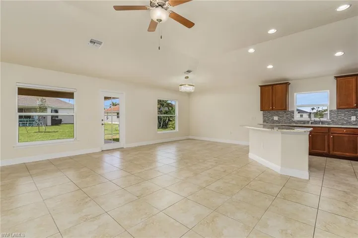 2618 Nw 15th St, Cape Coral Fl 33993