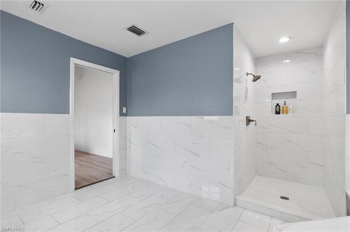 Primary Separate Shower