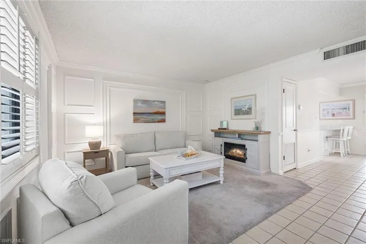788 Park Shore DR # C18, NAPLES FL 34103