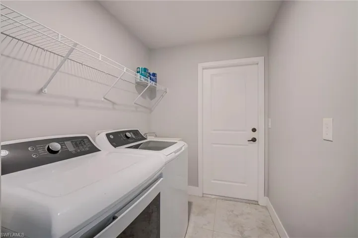 4001 21st St Sw, Lehigh Acres, Florida 33976