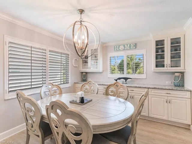 4180  Crayton  RD, Naples, FL 34103