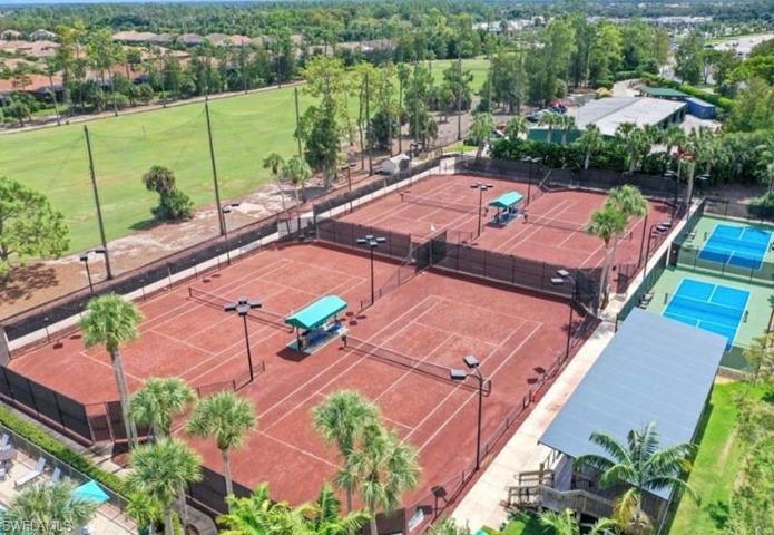 2 Pickleball and 4 Tennis courts