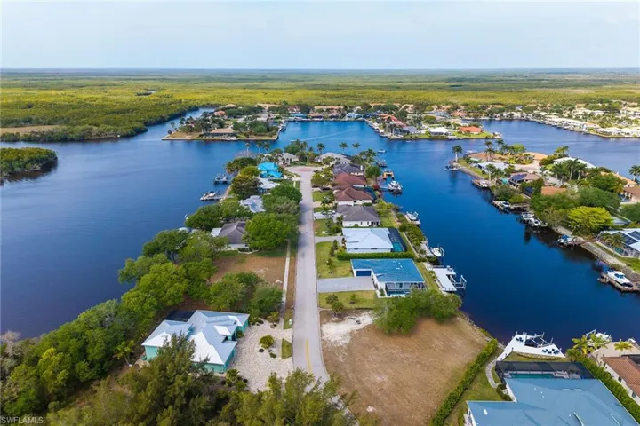 140  Wilderness Cay  , Naples, FL 34114