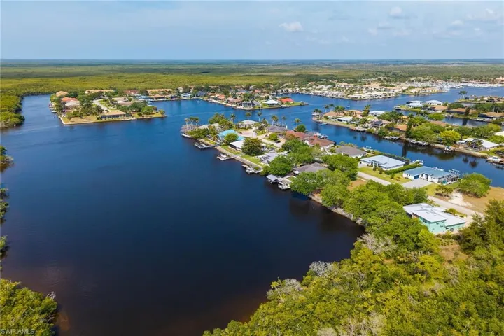 140  Wilderness Cay  , Naples, FL 34114
