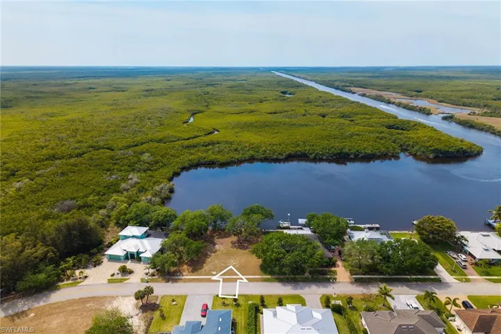 140  Wilderness Cay  , Naples, FL 34114