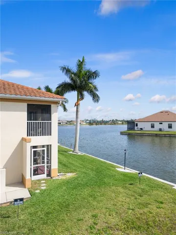 406 SW 3rd  ST, Cape Coral, FL 33991